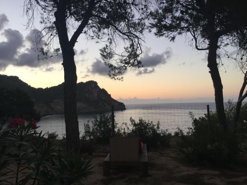 Hostal Cala Boix image