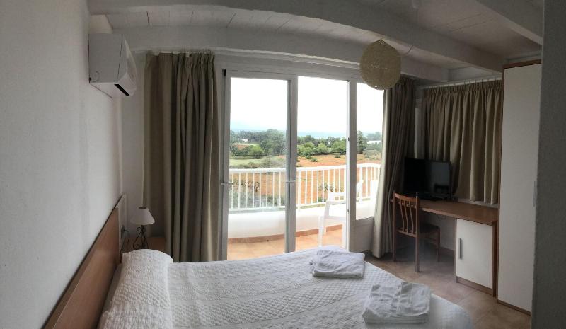 Hostal Cala Boix image