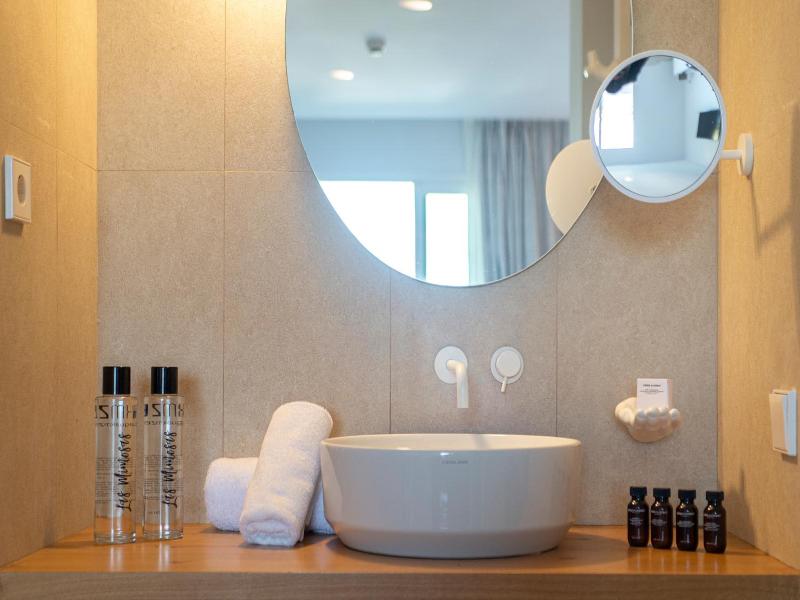 Hotel Boutique & Spa Las Mimosas Ibiza image