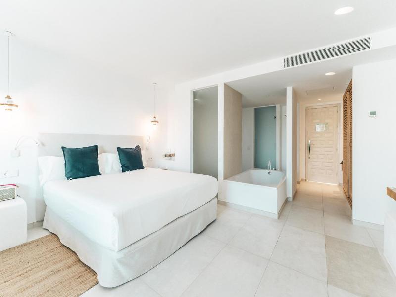 Hotel Boutique & Spa Las Mimosas Ibiza image