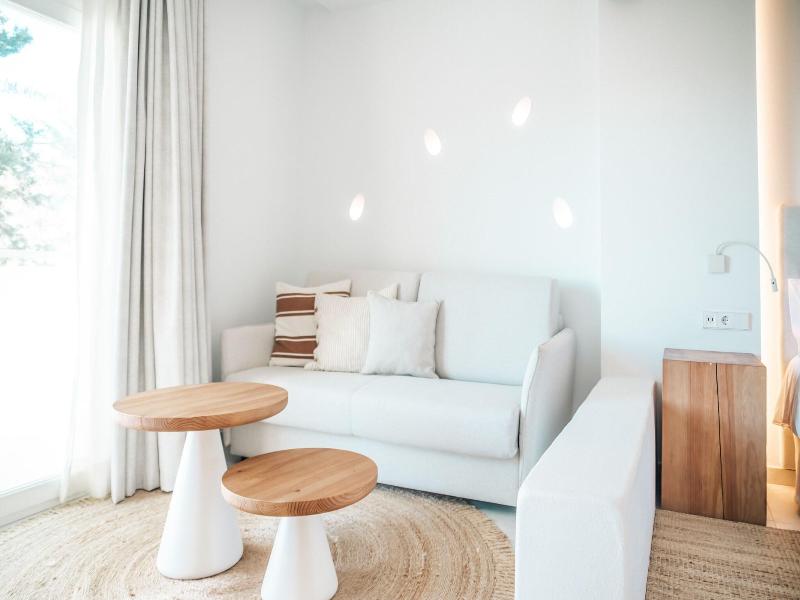 Hotel Boutique & Spa Las Mimosas Ibiza image