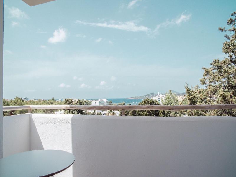 Hotel Boutique & Spa Las Mimosas Ibiza image