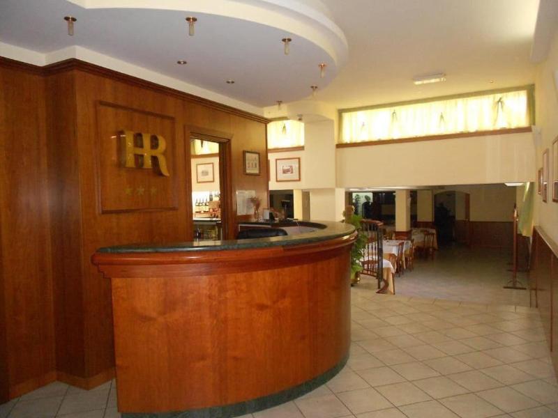 Hotel Ristorante Da Roverino image