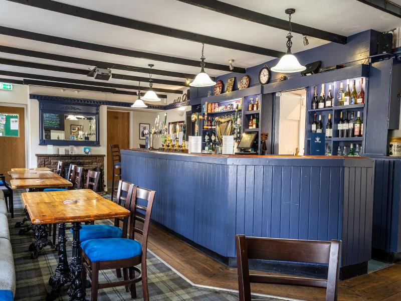 Rose And Crown image