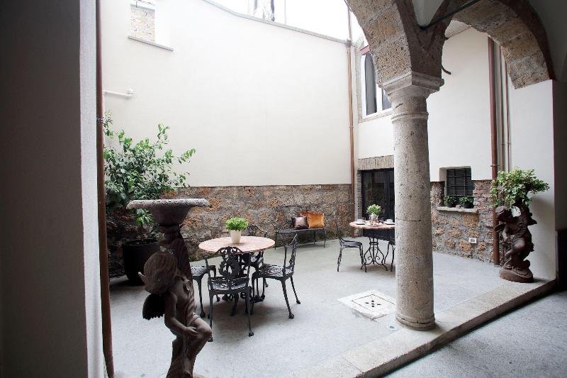 Residenza Palazzo Fortuna image