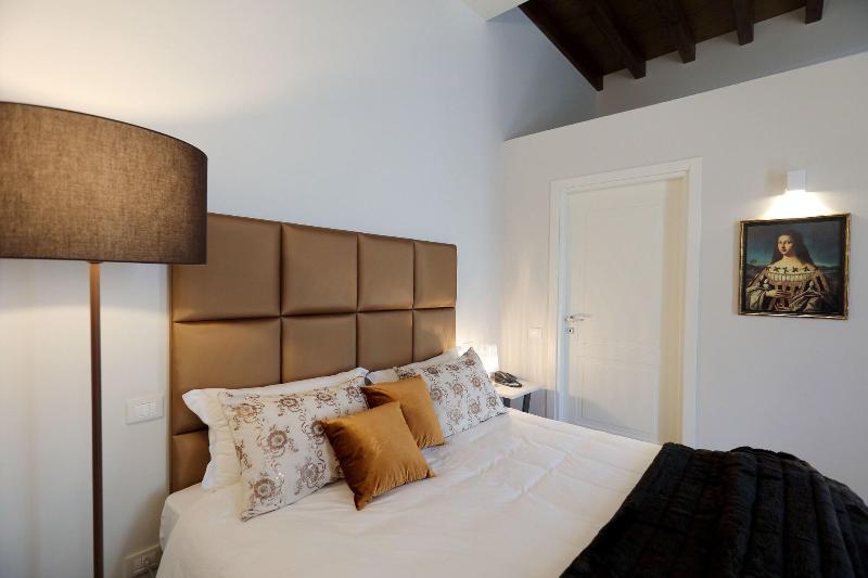 Residenza Palazzo Fortuna image