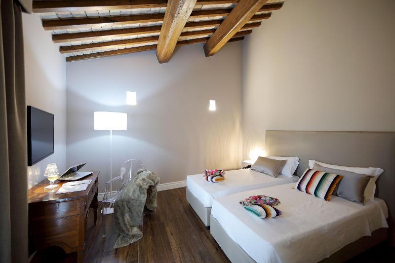 Residenza Palazzo Fortuna image