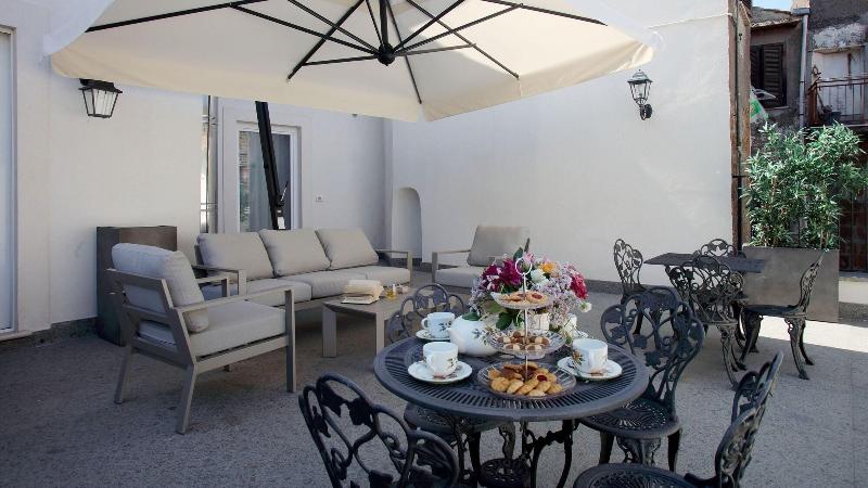 Residenza Palazzo Fortuna image