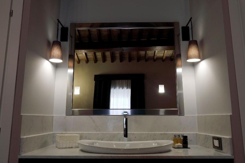Residenza Palazzo Fortuna image