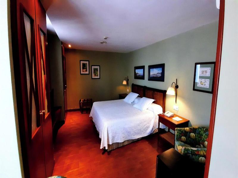 Hotel Sant Jordi image