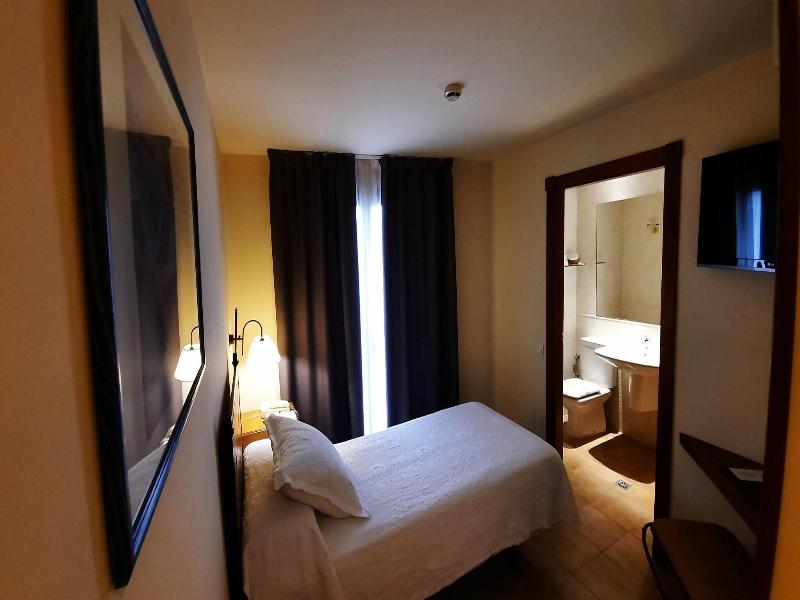 Hotel Sant Jordi image