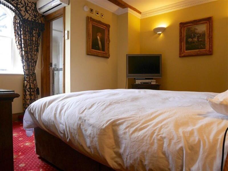 Villare Hitchin Town Centre hotel image