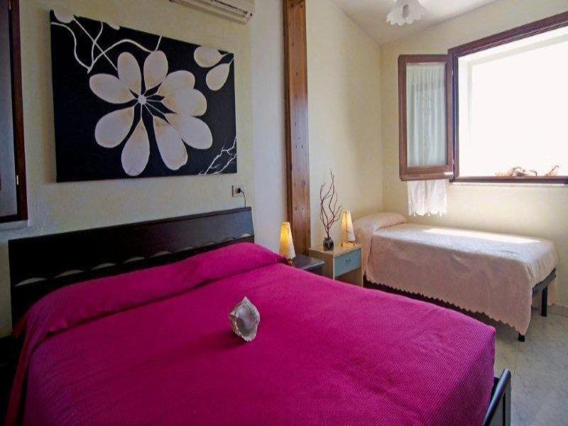 Hotel Paola image