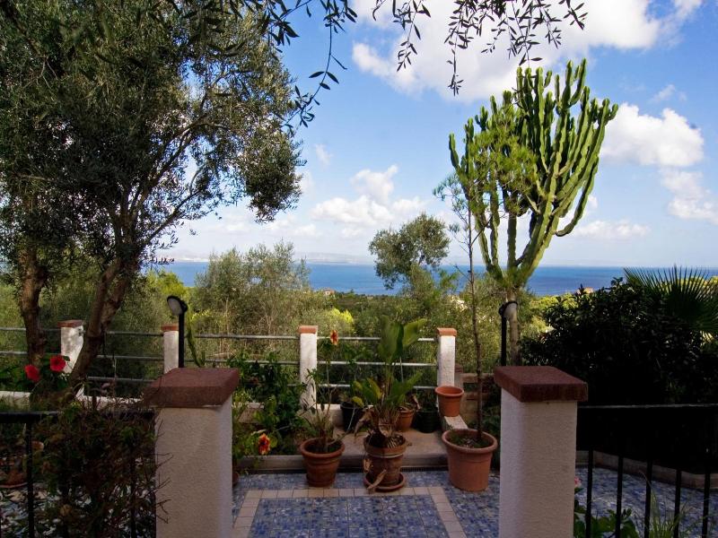 Hotel Paola image