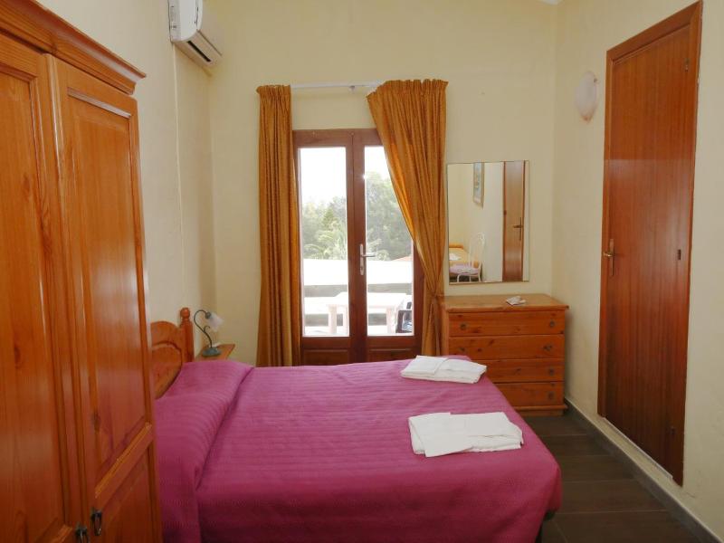 Hotel Paola image
