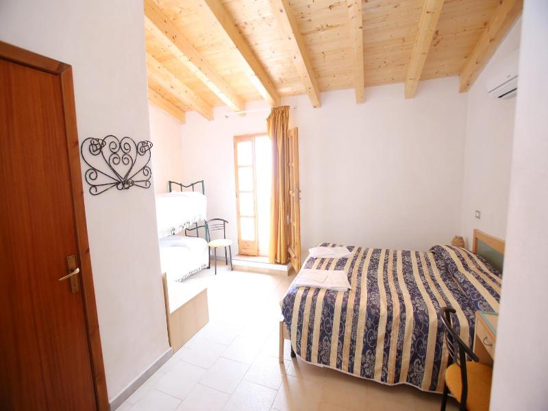 Hotel Paola image