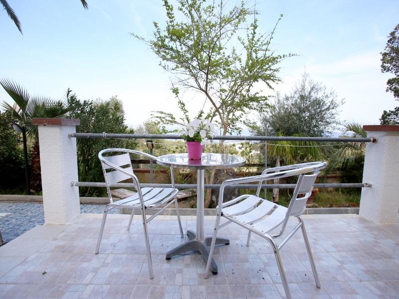 Hotel Paola image