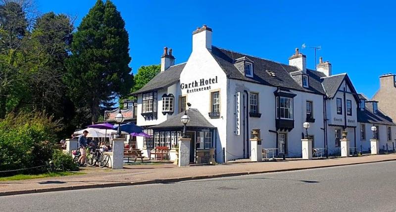 The Garth Hotel image
