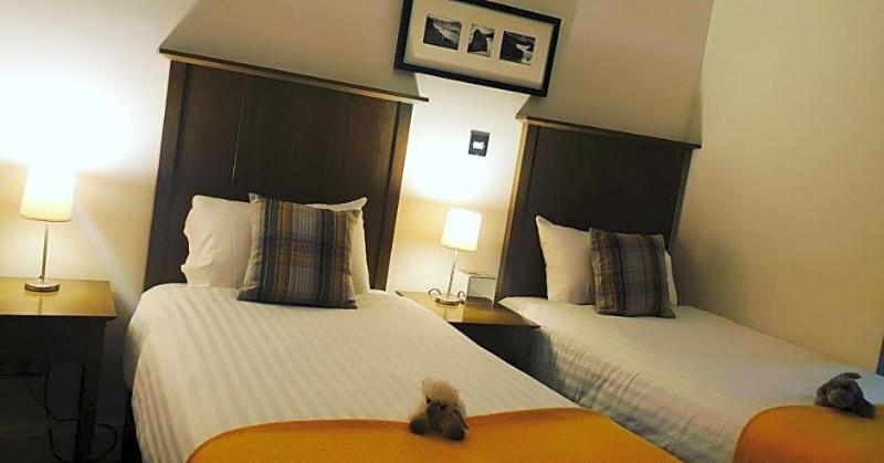 The Garth Hotel image