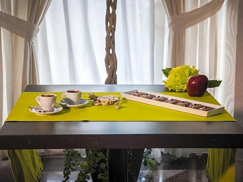 Hotel Santa Chiara image