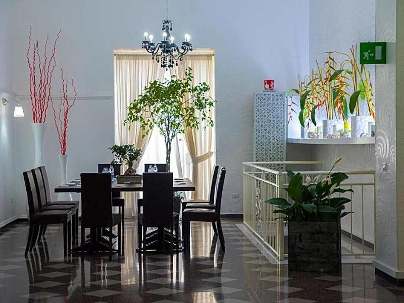 Hotel Santa Chiara image