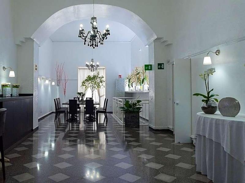 Hotel Santa Chiara image