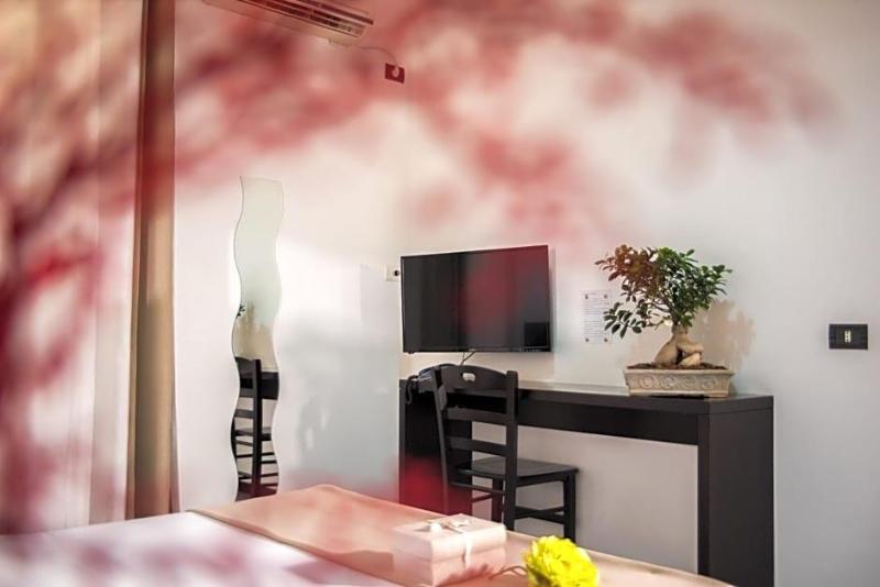 Hotel Santa Chiara image
