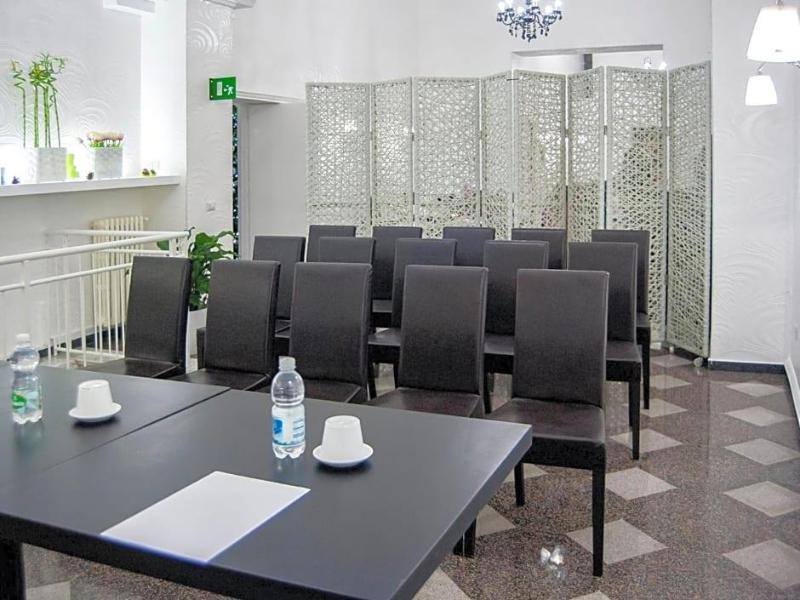 Hotel Santa Chiara image