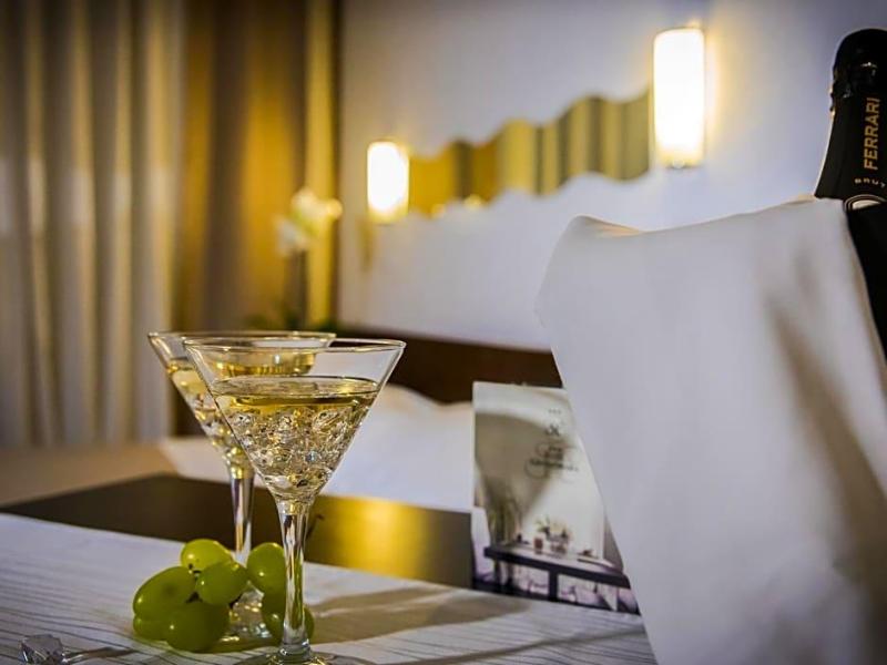 Hotel Santa Chiara image