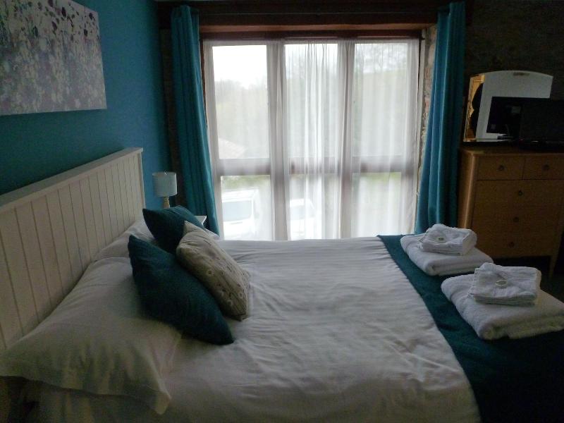 Little Fox Hotel image