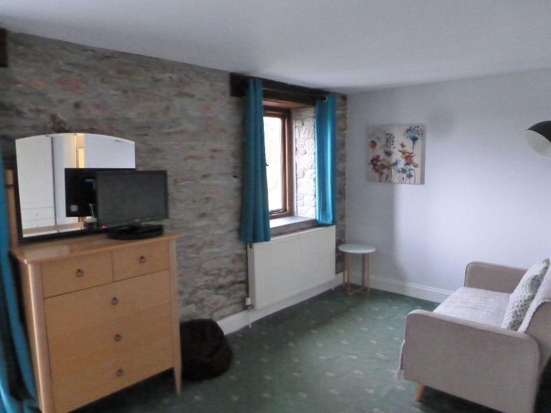Little Fox Hotel image