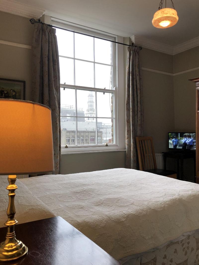 Harvey's Guesthouse image