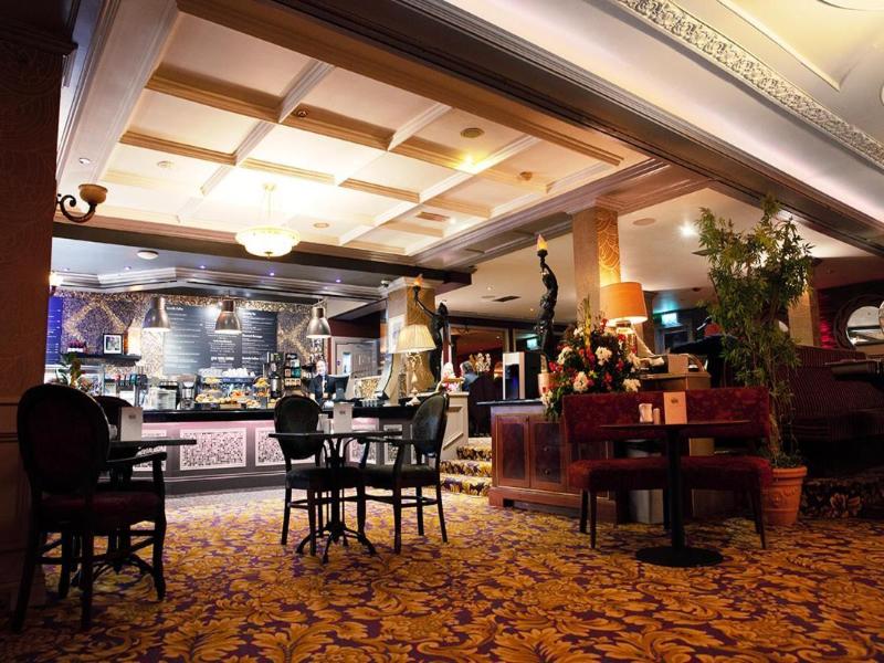 Greville Arms Hotel image