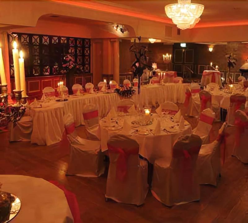 Greville Arms Hotel image