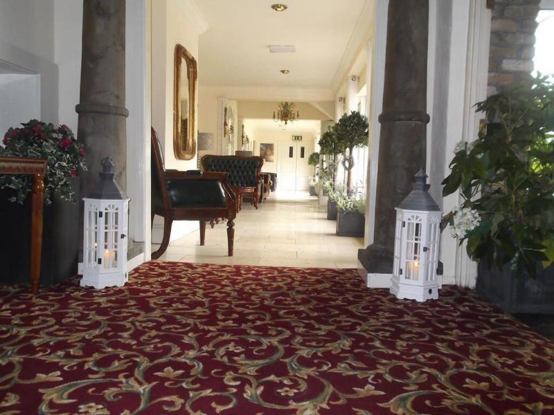 Greville Arms Hotel image
