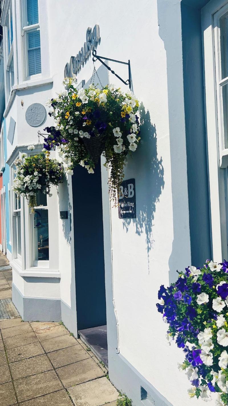 Arosfa Harbourside Guest House image