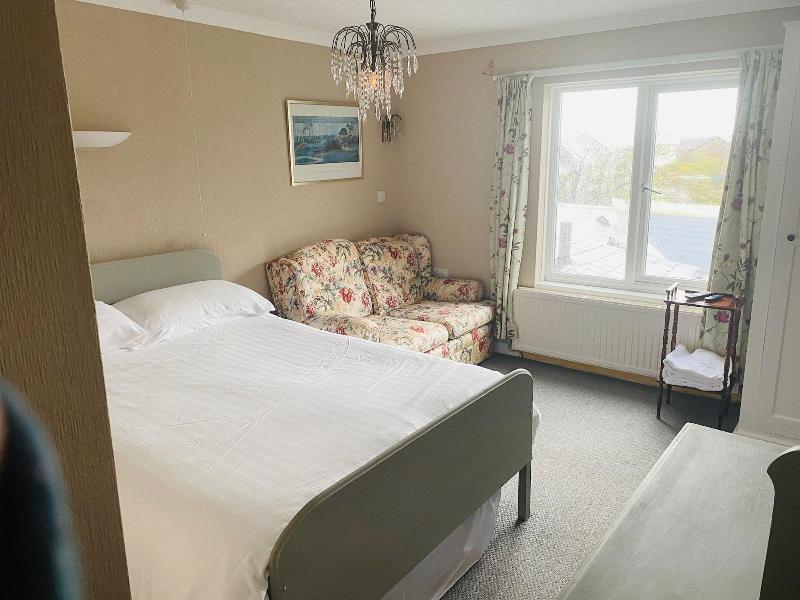 Arosfa Harbourside Guest House image