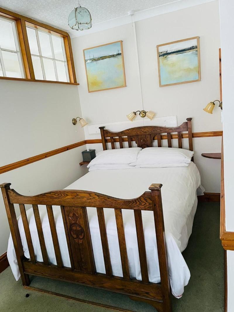 Arosfa Harbourside Guest House image