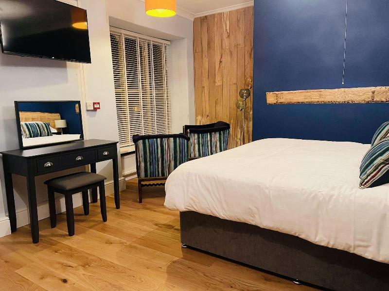Arosfa Harbourside Guest House image