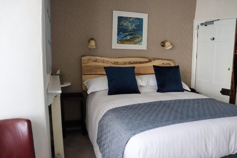 Arosfa Harbourside Guest House image