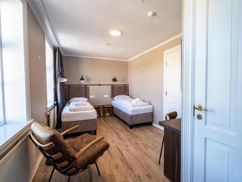 Lake Hotel Gistihusid Egilsstadir image