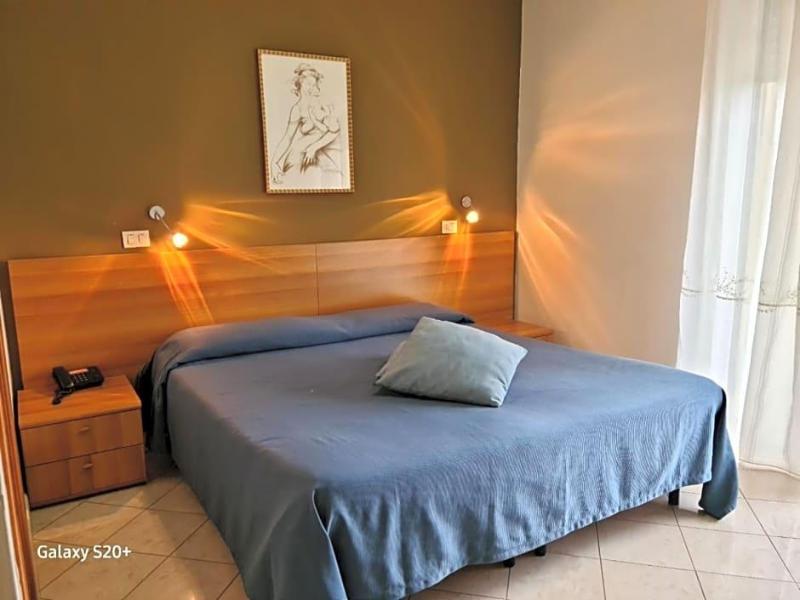 Hotel Lido image