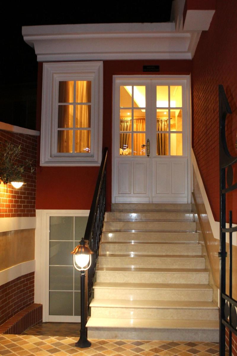 Hotel Boutique Restorant Gloria image
