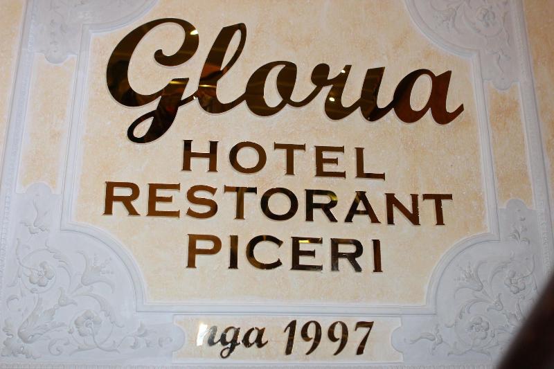 Hotel Boutique Restorant Gloria image