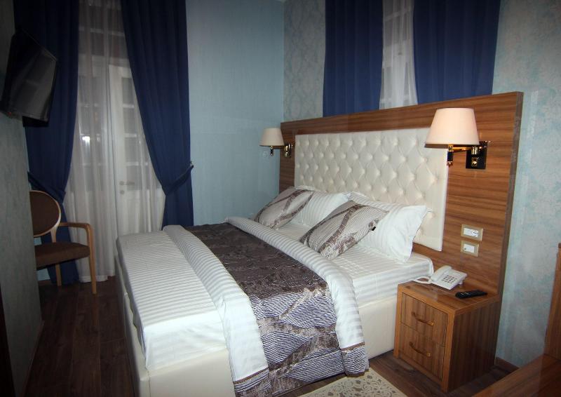 Hotel Boutique Restorant Gloria image