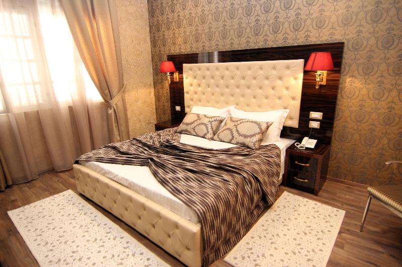 Hotel Boutique Restorant Gloria image