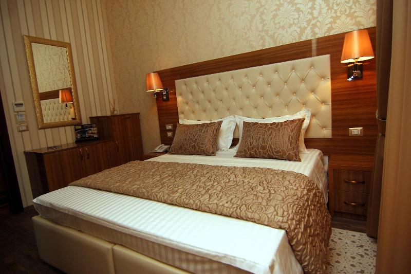 Hotel Boutique Restorant Gloria image