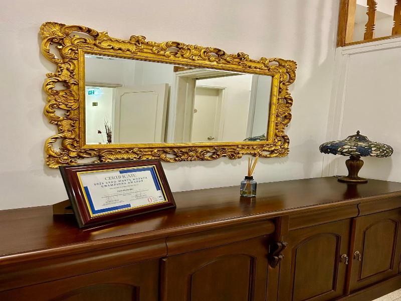 Two Flowers Hotel image