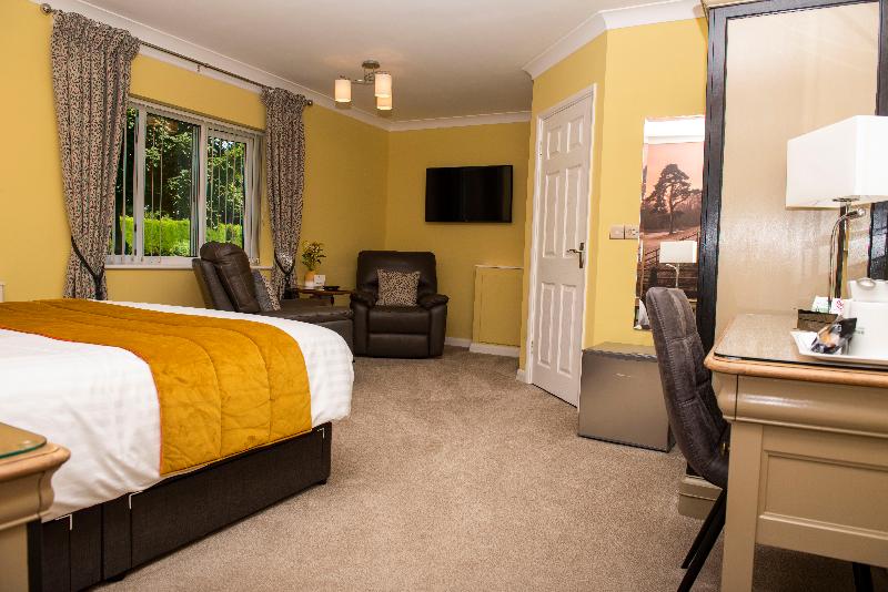Bridleways Guest House & Holiday Homes image