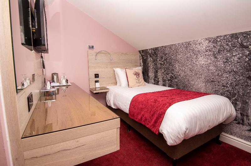 Bridleways Guest House & Holiday Homes image